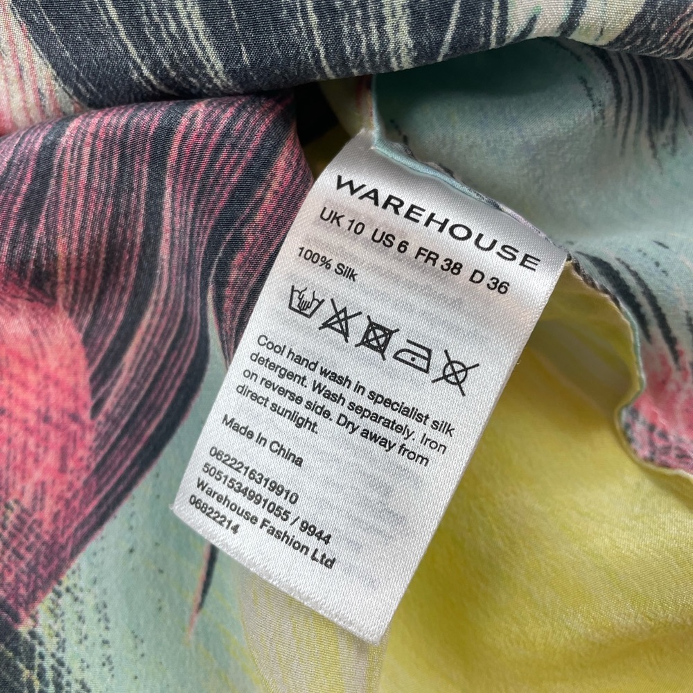 WAREHOUSE • Silk Colorful Abstract Feather Print Tank Top, 6 - Picture 10 of 11